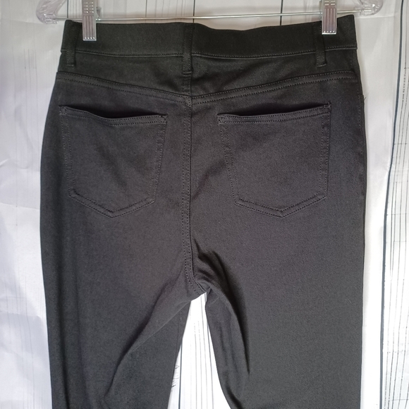 Time and Tru Chic Black pull-on skinny pants - Picture 7 of 10